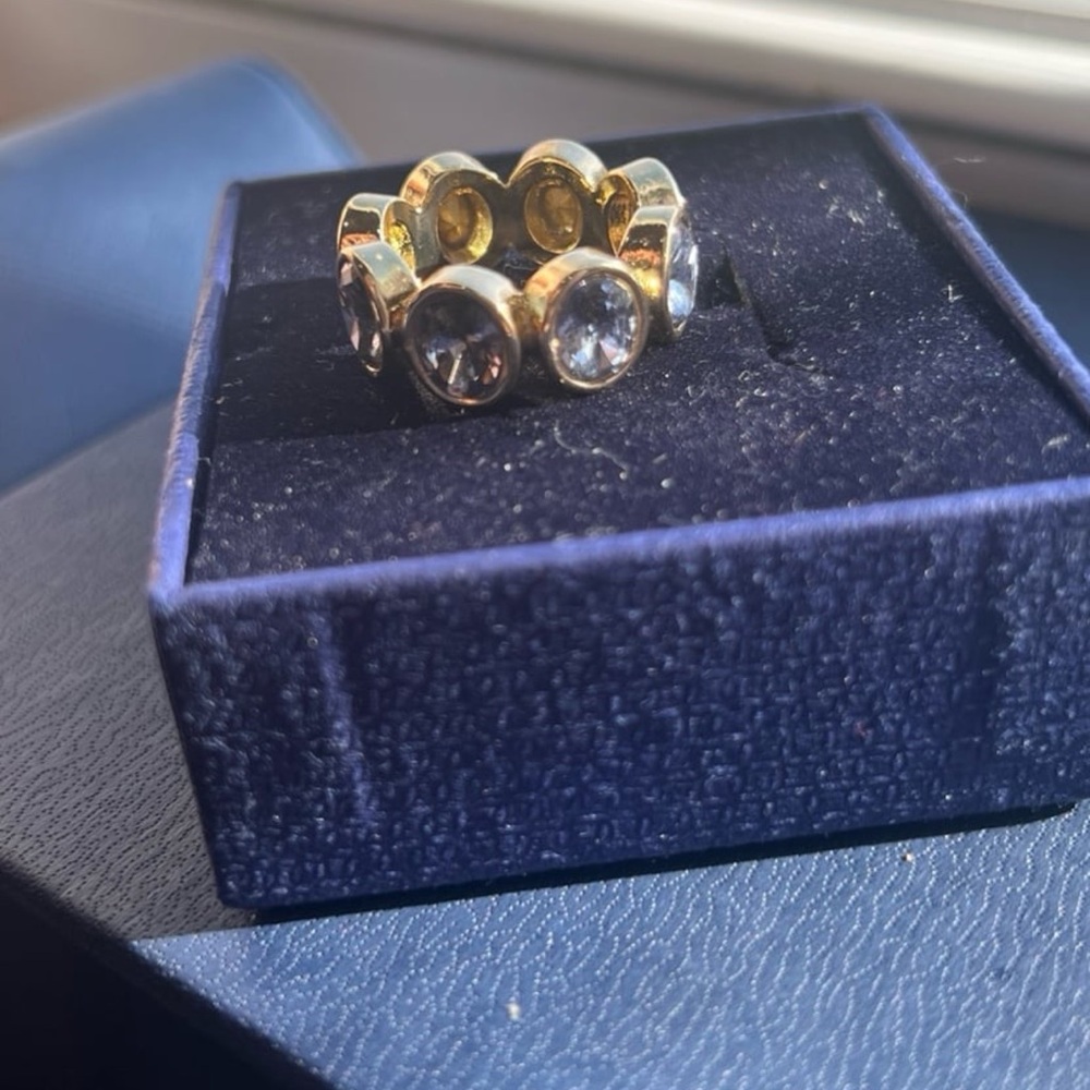 Gorgeous grayish blue oval cut swarovski elements 14kt gold plated size 9 ring - Picture 11 of 13
